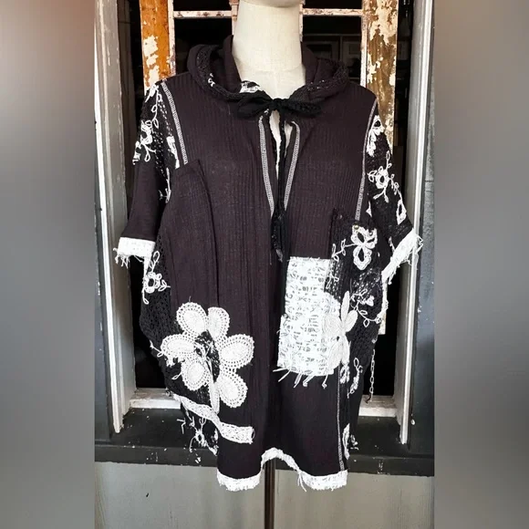POL Mixed Lace Patchwork Hoodie Top Black Boho Oversized Size Small - Picture 4 of 12